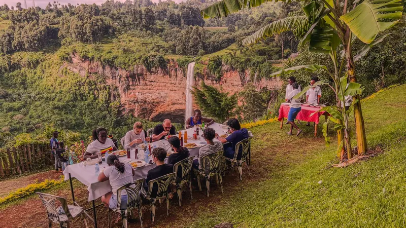 Enjoy your meal in nature at Sipi Falls Lodge