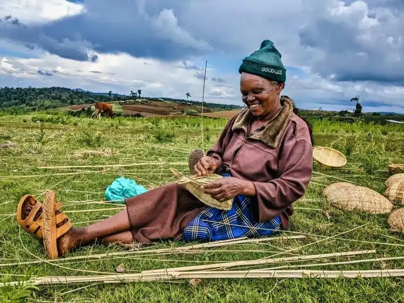 hand crafts Ndorobo people